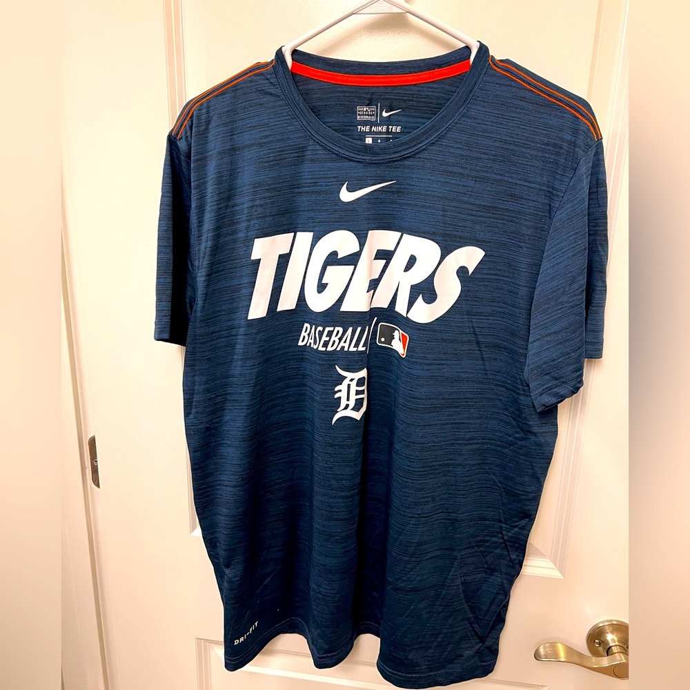 🐅🐅Detroit Tigers Nike Tee Shirt L